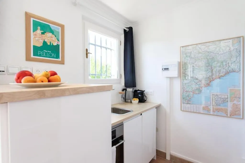 L35 Villa Colomars Sea View-Swimming Pool, Terrace&Bbq 0*,  France